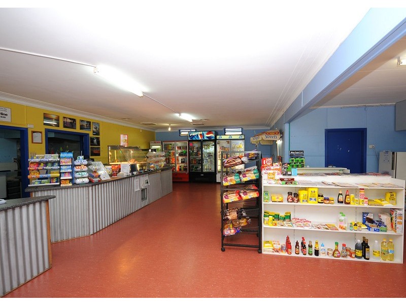 Pt Vernon Store, 149 Esplanade, Hervey Bay QLD 4655