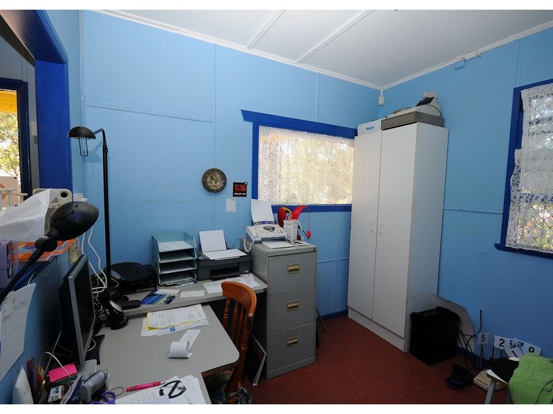 Pt Vernon Store, 149 Esplanade, Hervey Bay QLD 4655