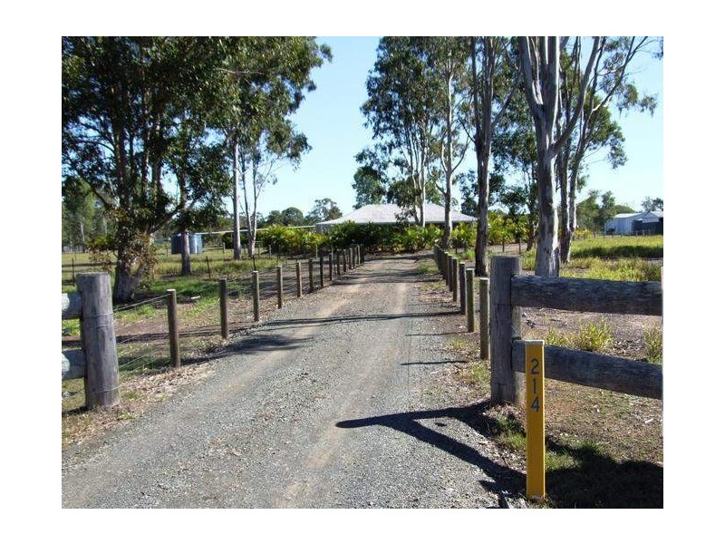 214 Condor Dr, Sunshine Acres QLD 4655