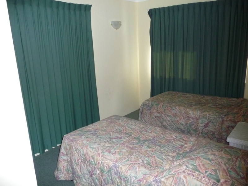 12 / 477 Esplanade, Torquay QLD 4655