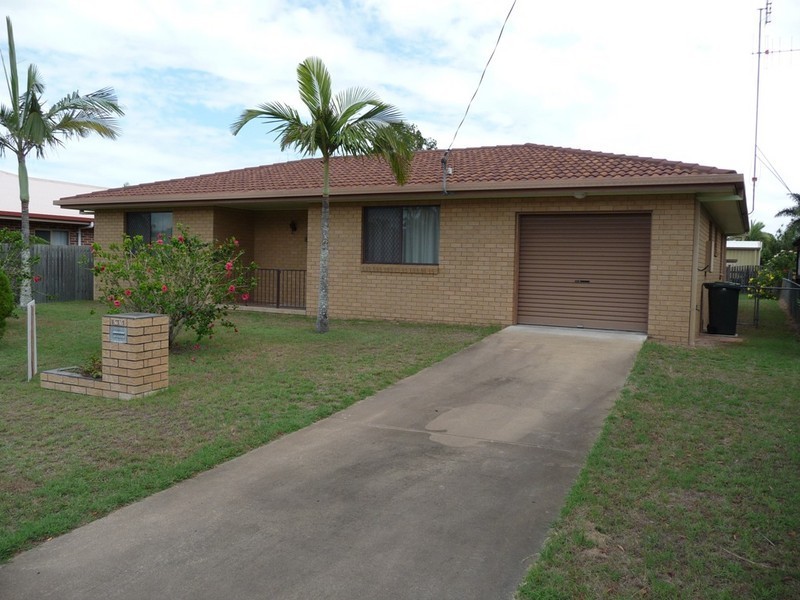 65 Cunningham Street, Urangan QLD 4655