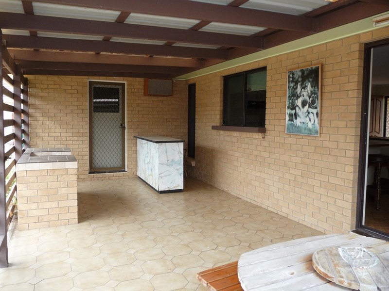 65 Cunningham Street, Urangan QLD 4655