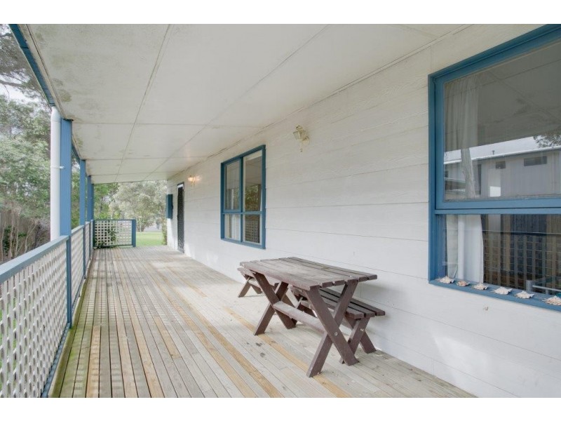 15 Koala Street, Cowes VIC 3922