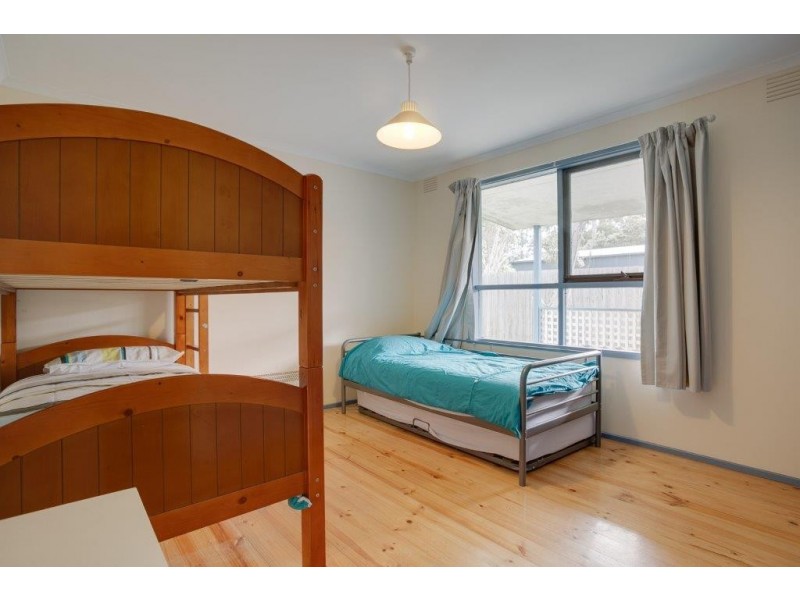 15 Koala Street, Cowes VIC 3922