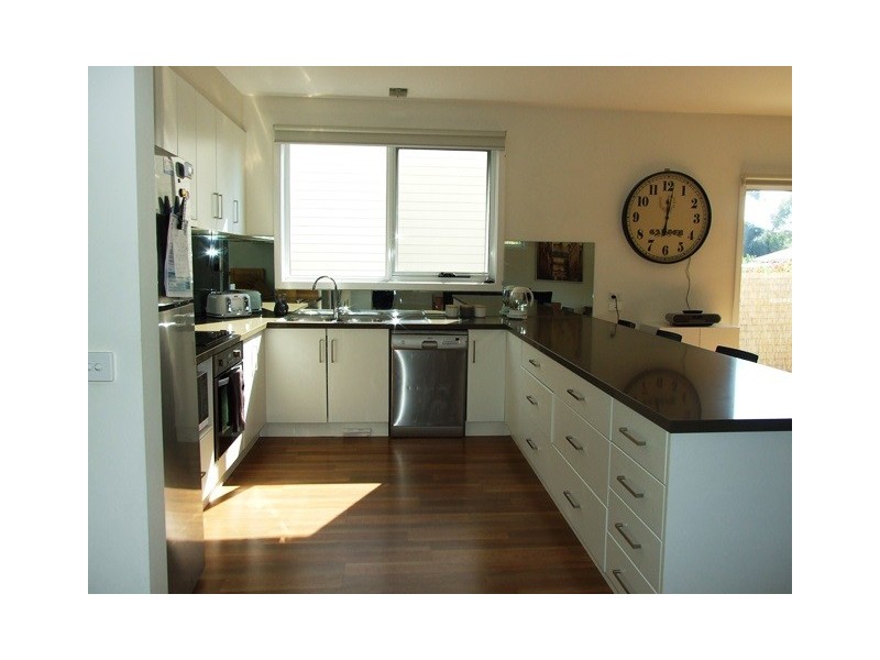 2 Coramba Court, Cowes VIC 3922