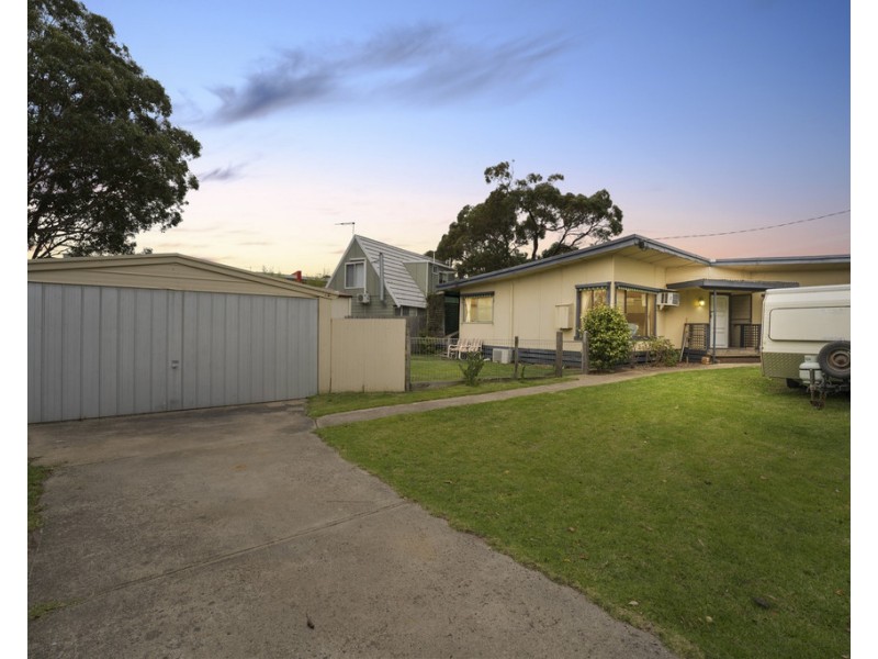 236 Settlement Road, Cowes VIC 3922