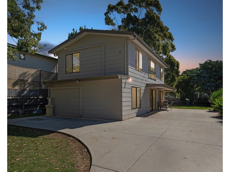 7 Rosewall Court, Wimbledon Heights VIC 3922