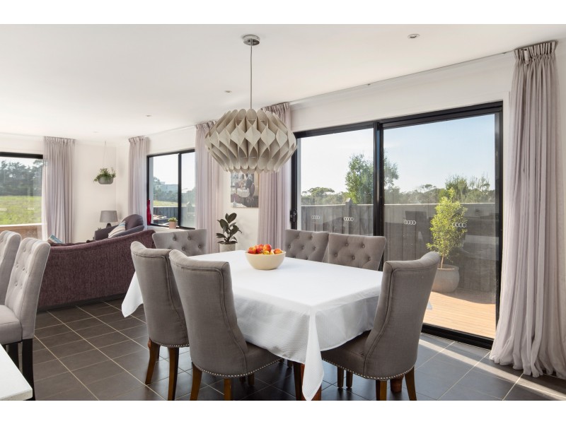 52 Grampian Boulevard, Cowes VIC 3922