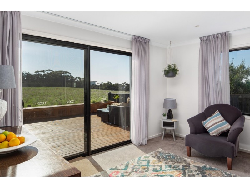 52 Grampian Boulevard, Cowes VIC 3922