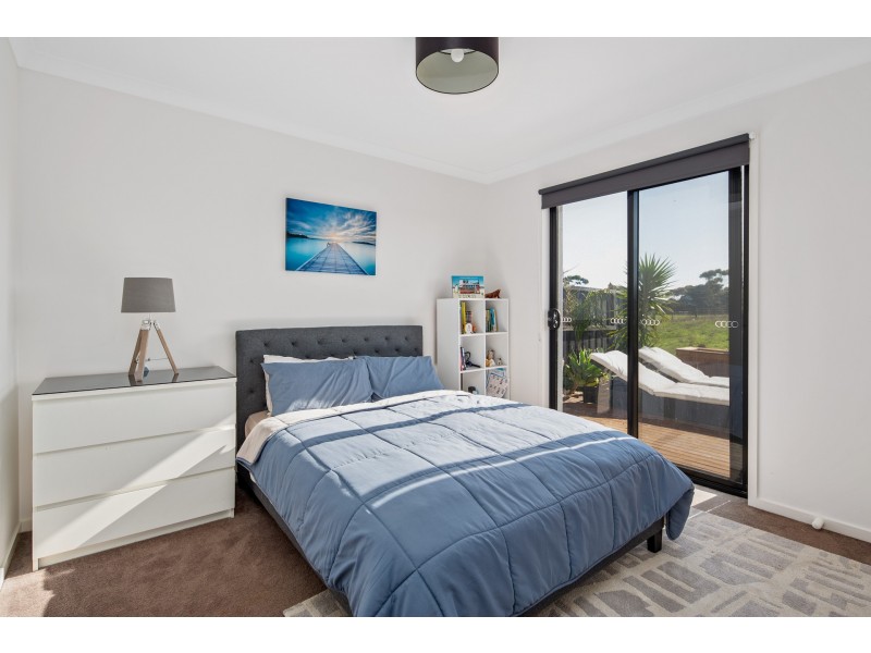 52 Grampian Boulevard, Cowes VIC 3922