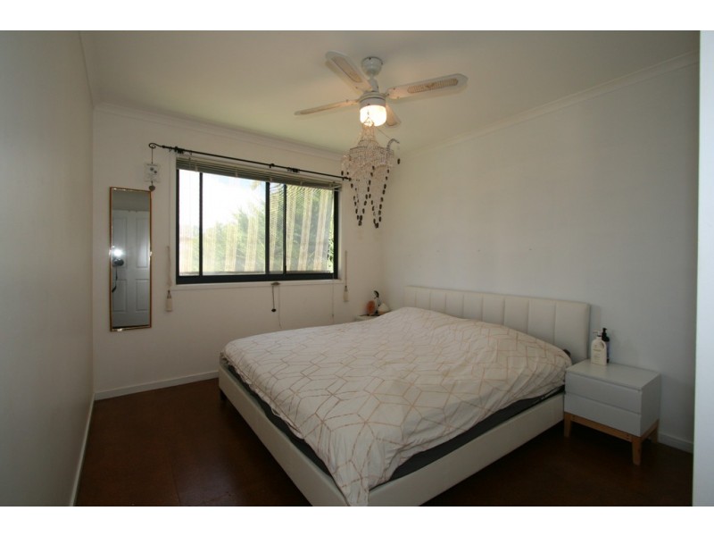24 Bayview Drive, Cowes VIC 3922