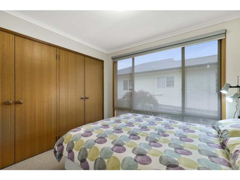 4 Jenner Avenue,, Cowes VIC 3922