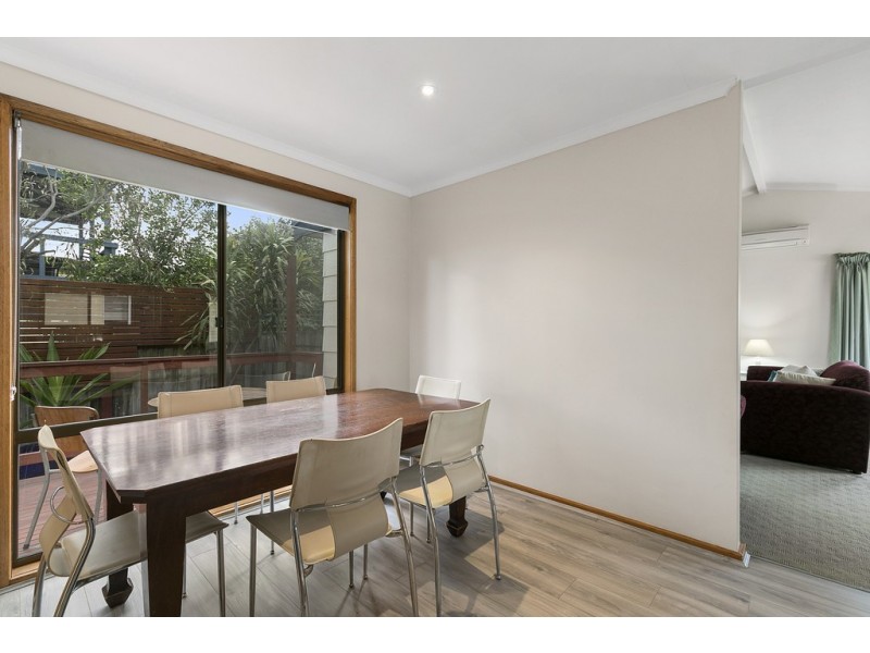 4 Jenner Avenue,, Cowes VIC 3922