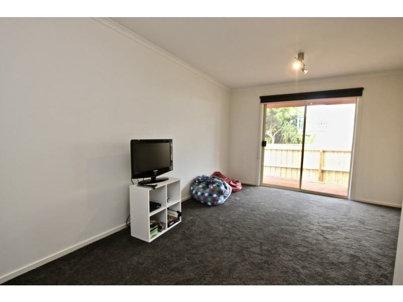 5A Keam Crescent, San Remo VIC 3925