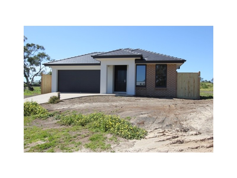 15 Currawong Close, Cowes VIC 3922