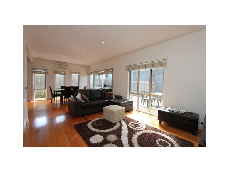 8/55 Chapel Street, Cowes VIC 3922