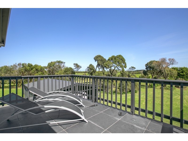 31 Churchill Road, Newhaven VIC 3925