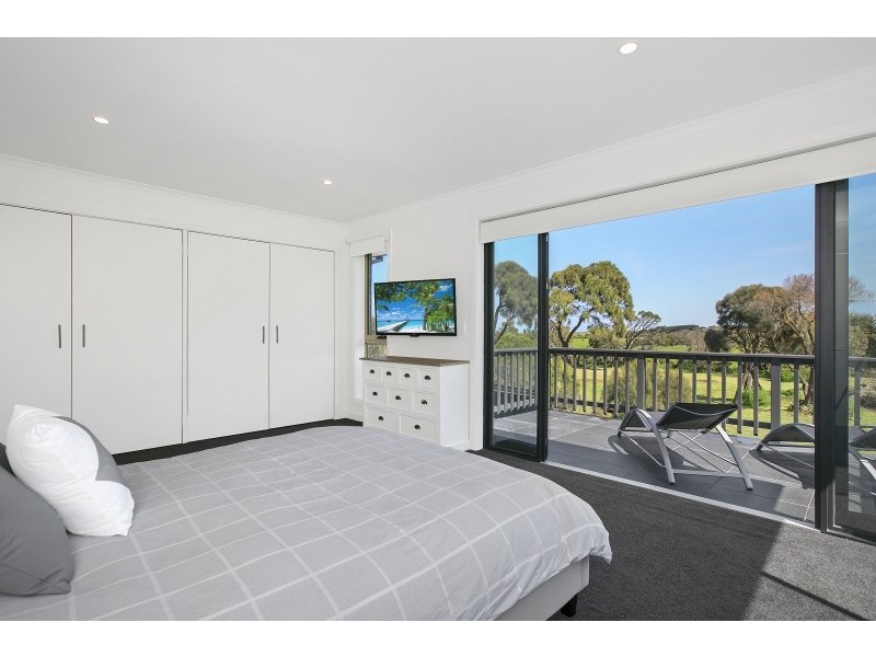 31 Churchill Road, Newhaven VIC 3925