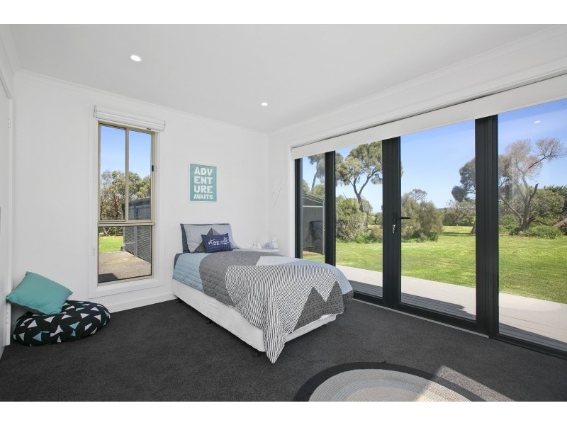 31 Churchill Road, Newhaven VIC 3925