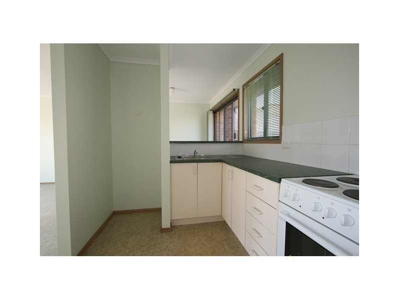 6/13 Douglas Road, Cowes VIC 3922