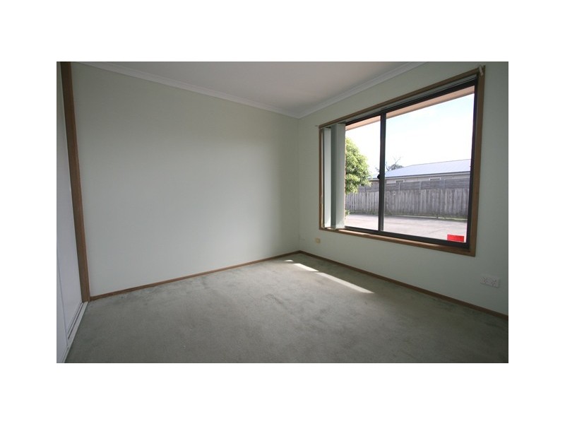 6/13 Douglas Road, Cowes VIC 3922