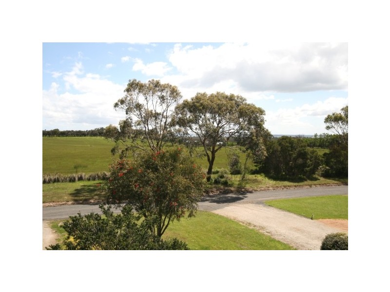 9 McIlwraith Road, Rhyll VIC 3923