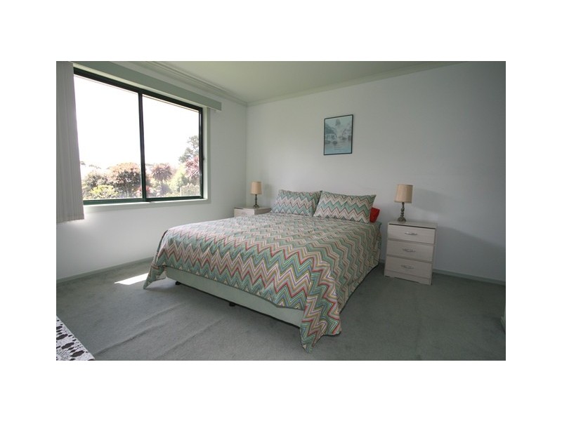 9 McIlwraith Road, Rhyll VIC 3923