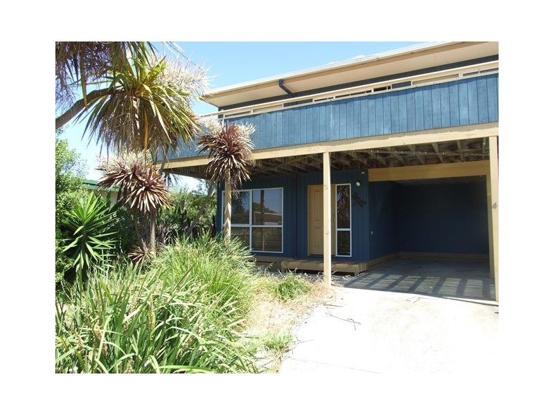 4 Anglers Road, Sunderland Bay VIC 3922