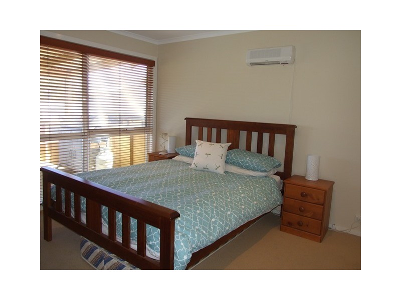 4 Anglers Road, Sunderland Bay VIC 3922