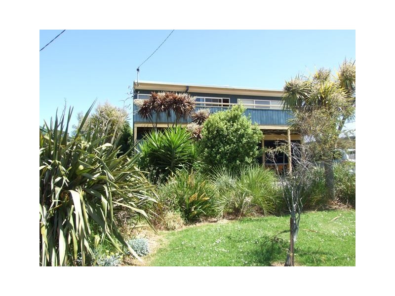 4 Anglers Road, Sunderland Bay VIC 3922