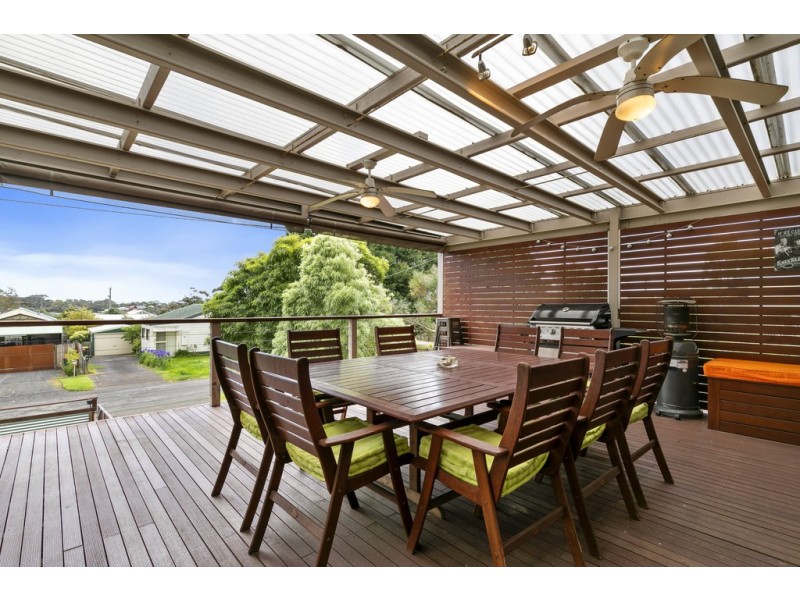 59 Bayview Drive, Cowes VIC 3922