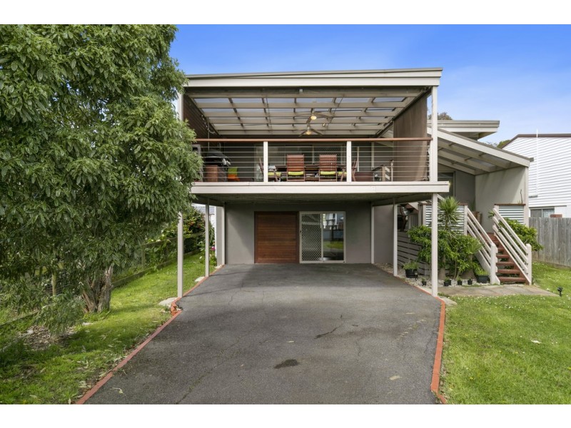 59 Bayview Drive, Cowes VIC 3922