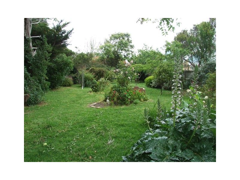 55 Back Beach Road, San Remo VIC 3925