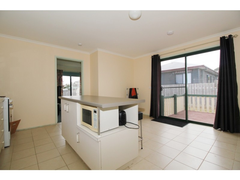 20 Seaspray Avenue, Cape Woolamai VIC 3925