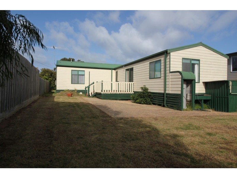 20 Seaspray Avenue, Cape Woolamai VIC 3925