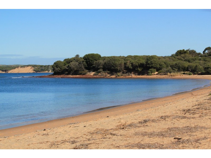 20 Seaspray Avenue, Cape Woolamai VIC 3925