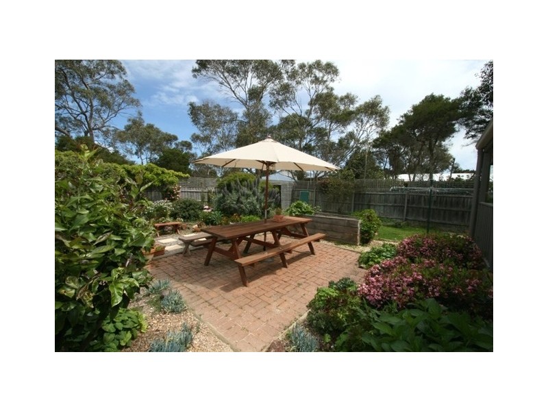 19 Morgan Street, Cowes VIC 3922