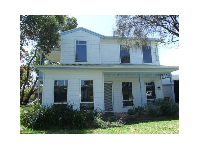 127 McKenzie Road, Cowes VIC 3922