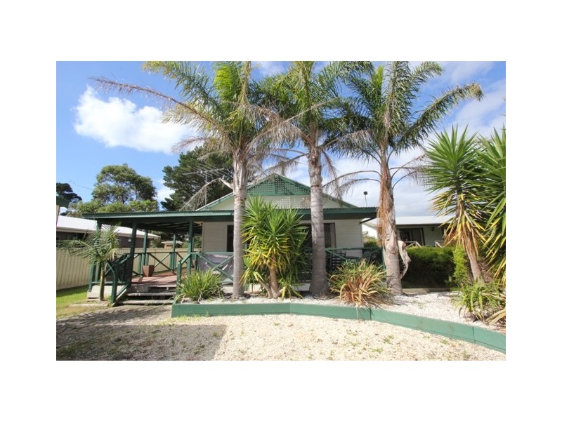41 Churchill Drive, Cowes VIC 3922