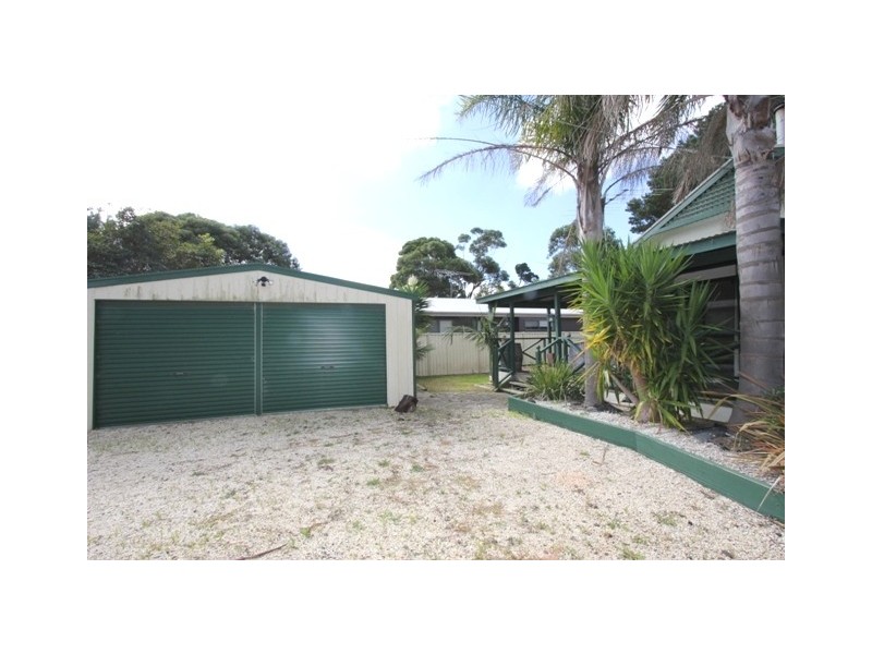 41 Churchill Drive, Cowes VIC 3922
