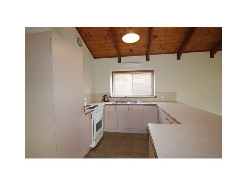 41 Churchill Drive, Cowes VIC 3922