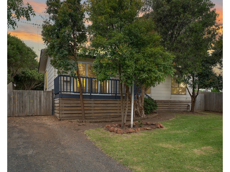 3 Galleon Crescent, Sunset Strip VIC 3922