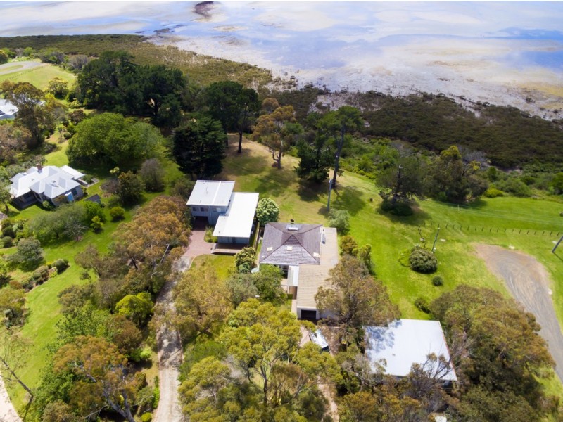 4 Underdown Court, Rhyll VIC 3923