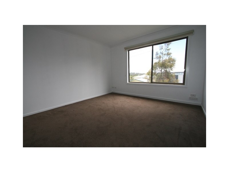 33 Kramer Rise, Wimbledon Heights VIC 3922