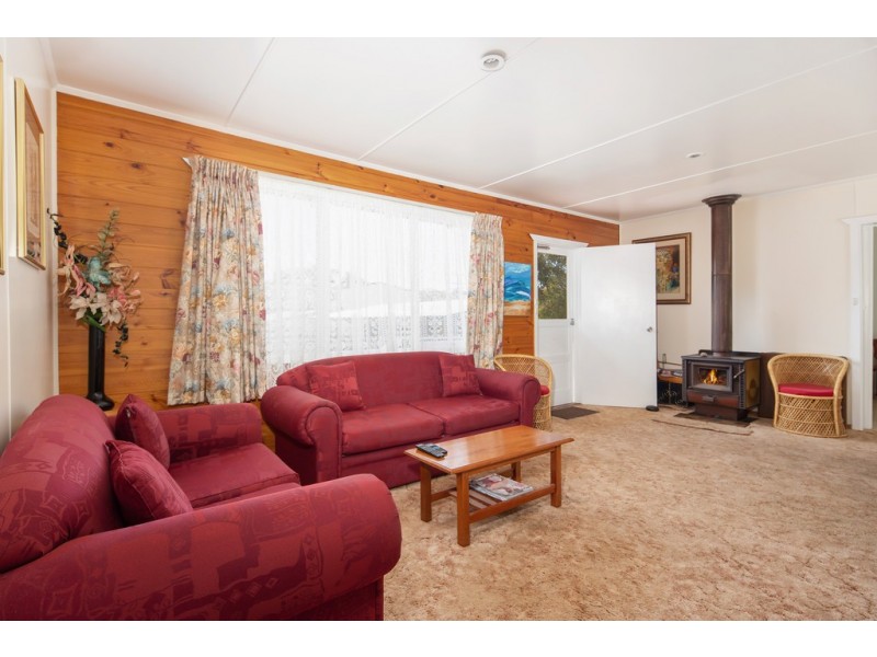 22 Raywood Avenue, Cowes VIC 3922