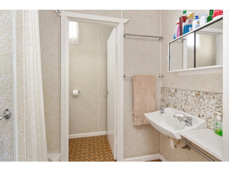 22 Raywood Avenue, Cowes VIC 3922