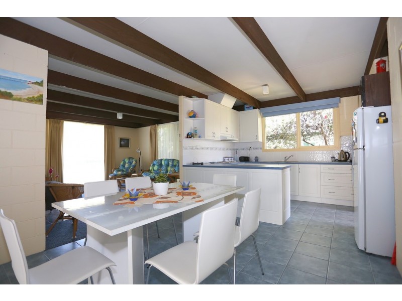 274 Settlement Road, Cowes VIC 3922