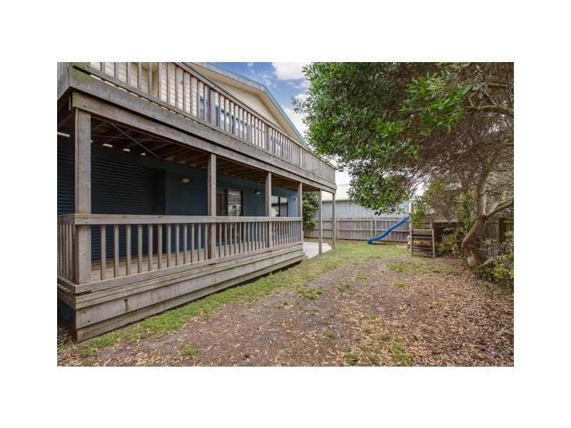 8 Milton Street, Cape Woolamai VIC 3925