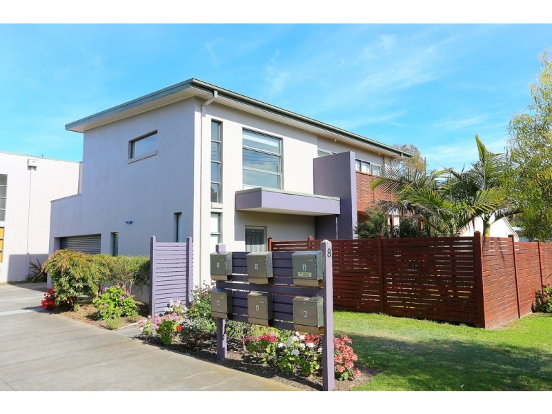 1/8 Park Street, Cowes VIC 3922