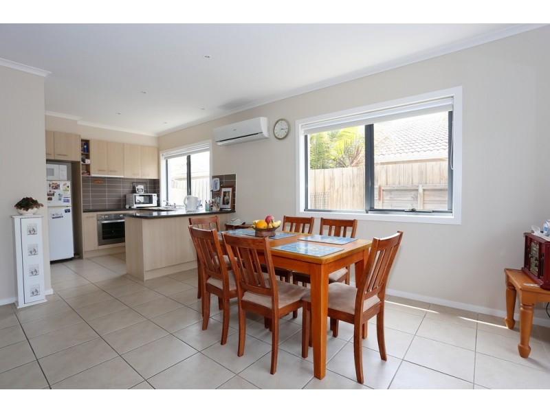 1/8 Park Street, Cowes VIC 3922